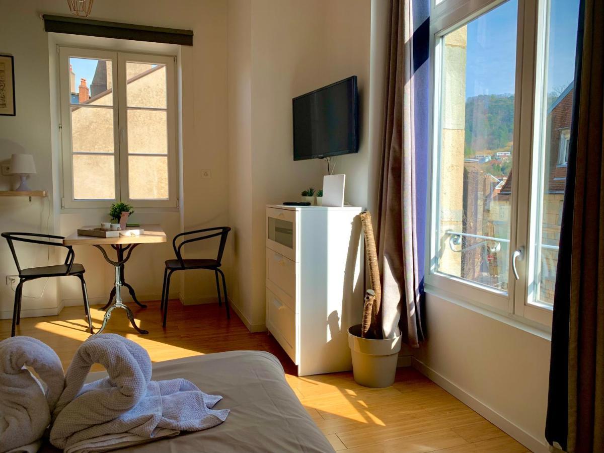 Les Fabuleux Appartements Du Coeur De Ville - Place Victor Hugo Besançon Eksteriør bilde