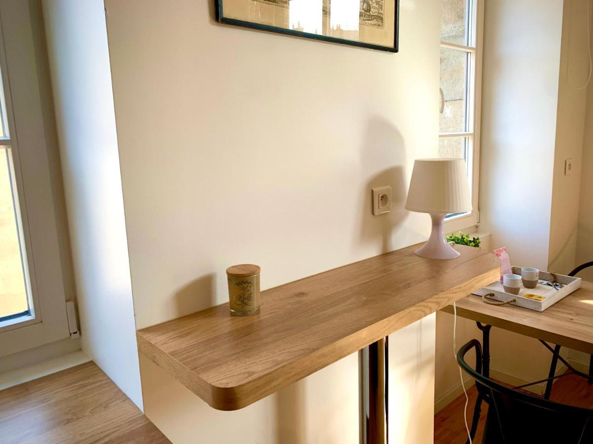 Les Fabuleux Appartements Du Coeur De Ville - Place Victor Hugo Besançon Eksteriør bilde