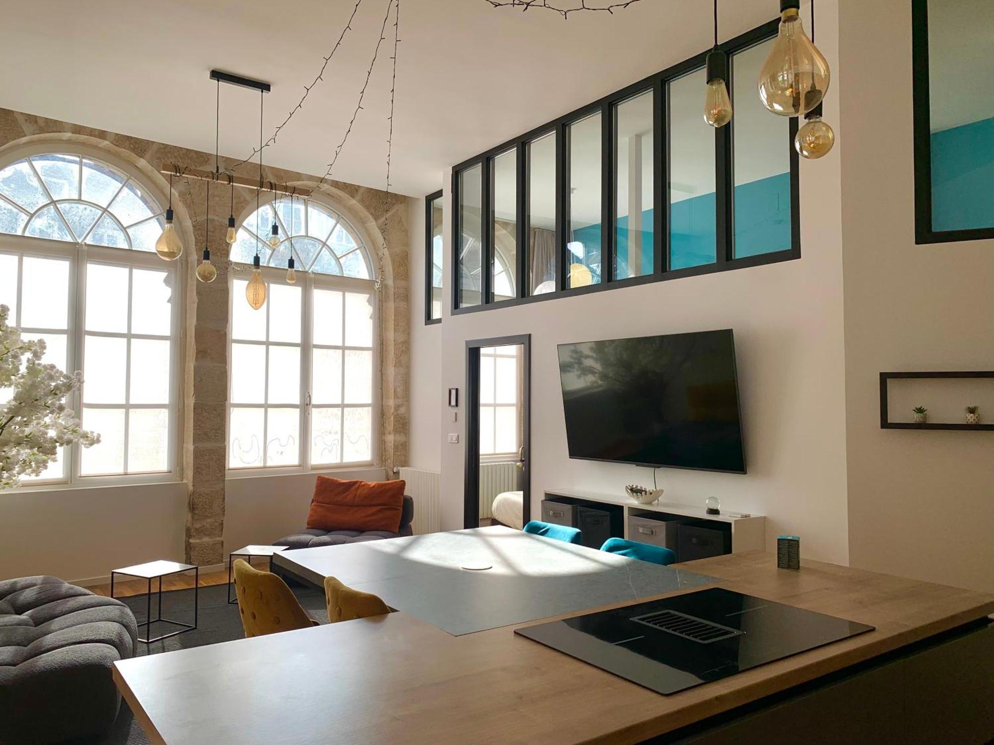 Les Fabuleux Appartements Du Coeur De Ville - Place Victor Hugo Besançon Eksteriør bilde
