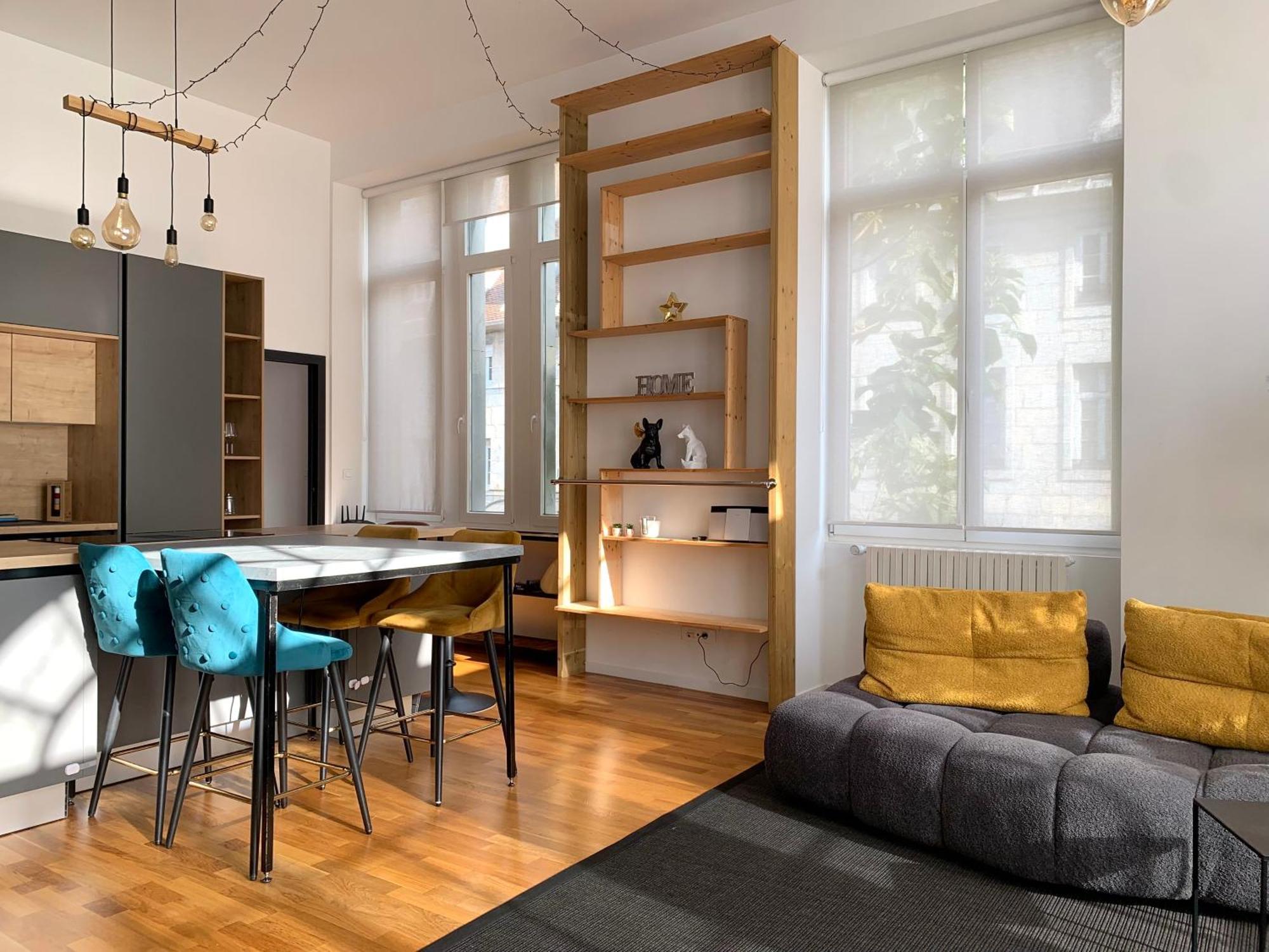 Les Fabuleux Appartements Du Coeur De Ville - Place Victor Hugo Besançon Eksteriør bilde